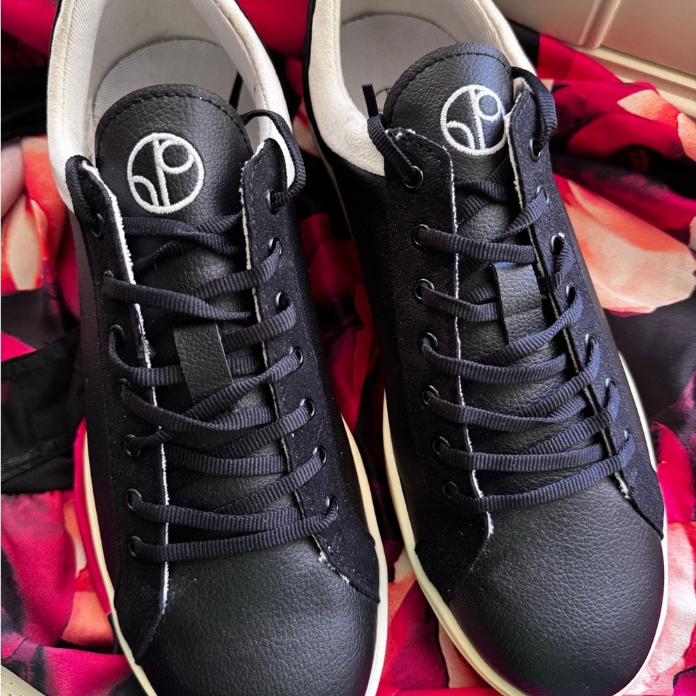 1People BorAs Classic Sneakers Oyster- Black Leather SIZE 39 (8) Womens NEW - Picture 8 of 15